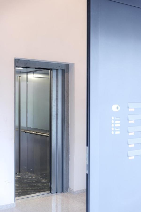 Lulex IV - Traumwohnung Terasse Garten In Neuss Exterior photo